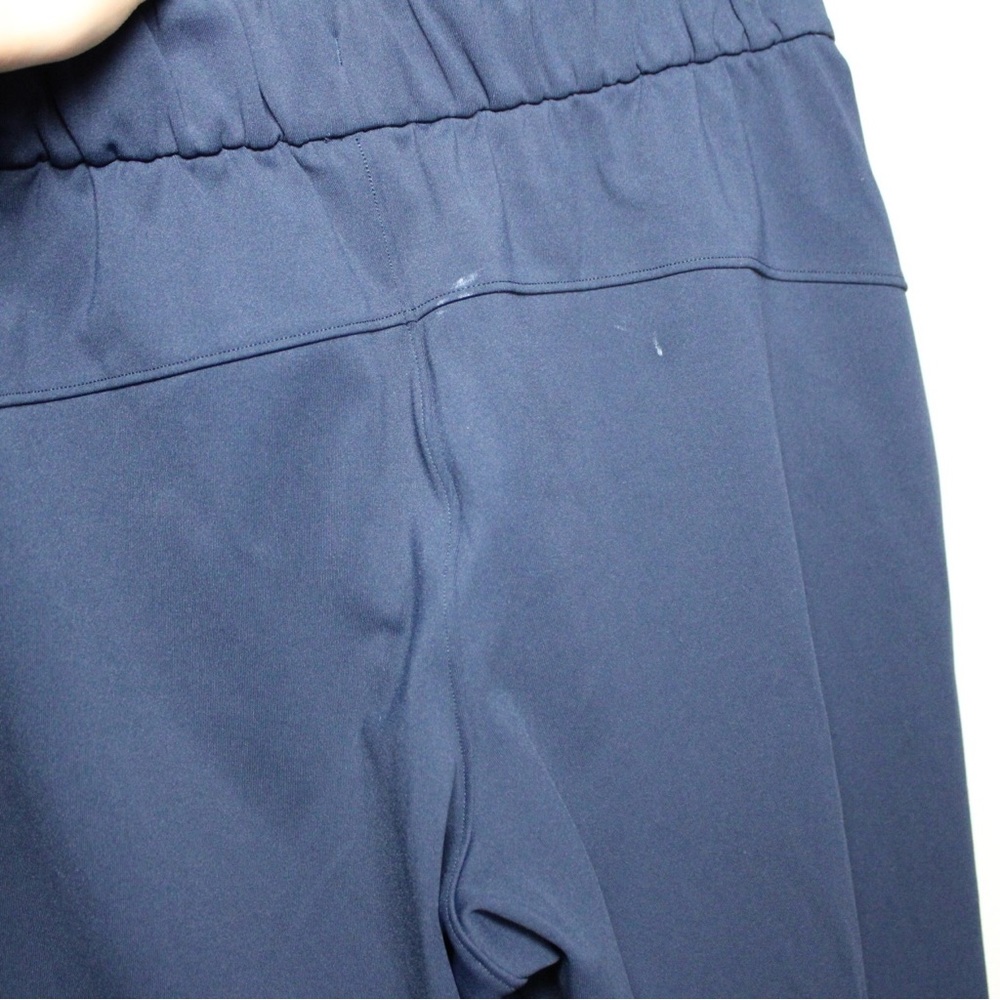 Lululemon High Rise Pant - Picture 10 of 10